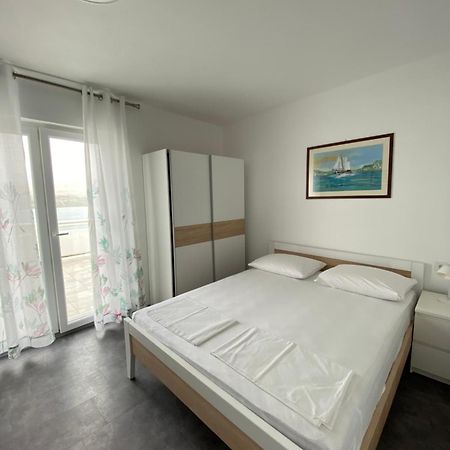 Apartmani Pozega Pag Town Exterior photo